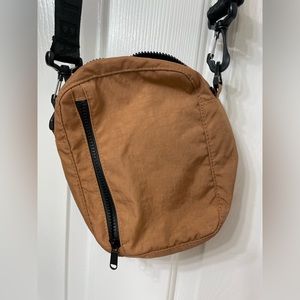 BAGGU Cross Body
